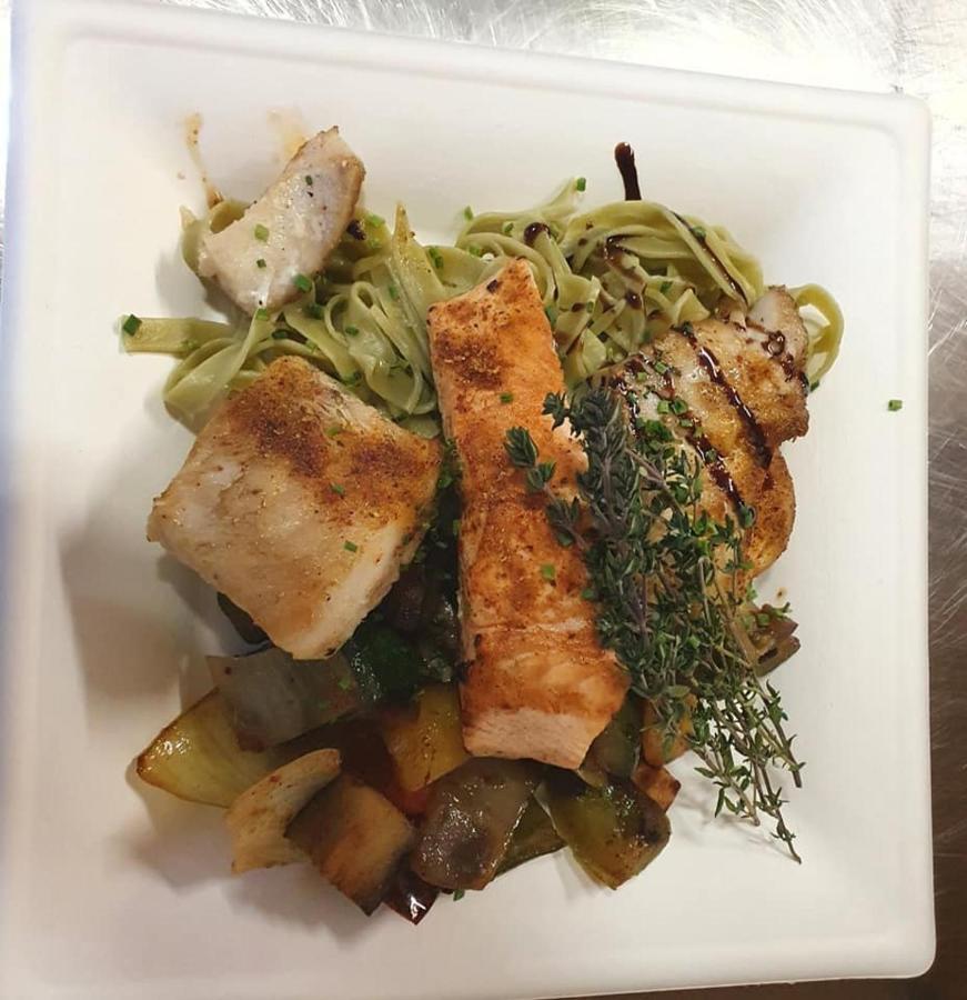 Bauer'S Pension-Restaurant-Catering Grosshabersdorf المظهر الخارجي الصورة