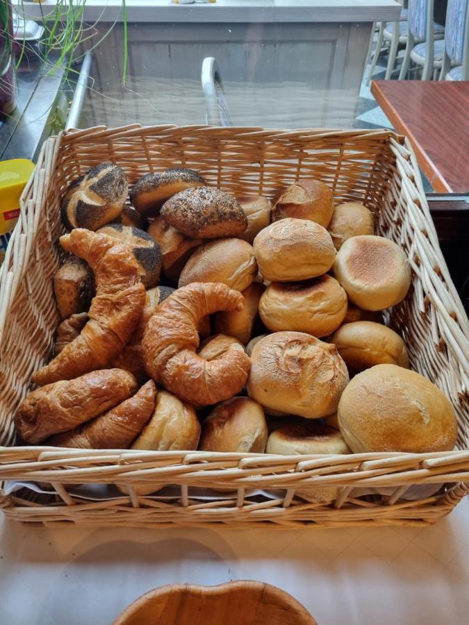Bauer'S Pension-Restaurant-Catering Grosshabersdorf المظهر الخارجي الصورة